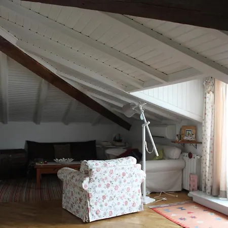 Sopra I Tetti Apartment *